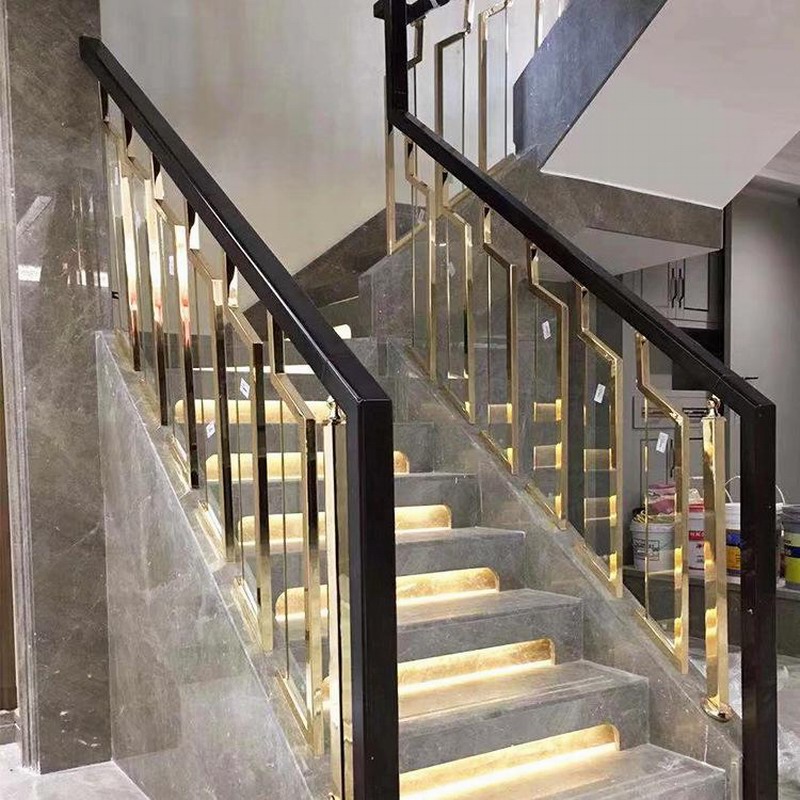 楼梯扶手玻璃