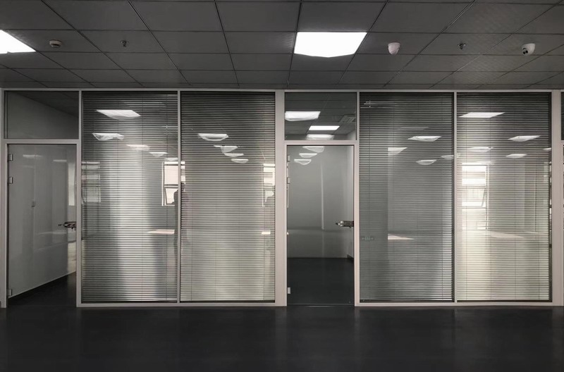 铝合金百叶隔断